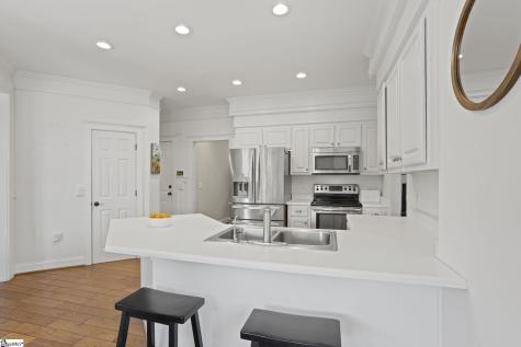110 E Hypericum Lane Greenville SC 29615