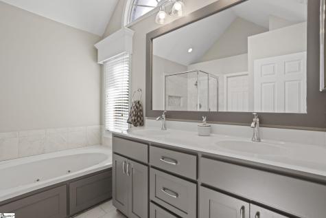 110 E Hypericum Lane Greenville SC 29615