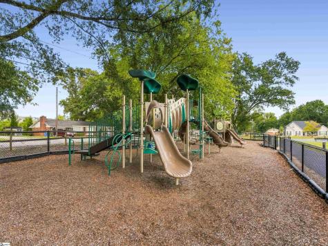 106 Clearfield Road Greenville SC 29607