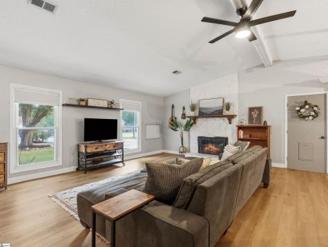106 Clearfield Road Greenville SC 29607