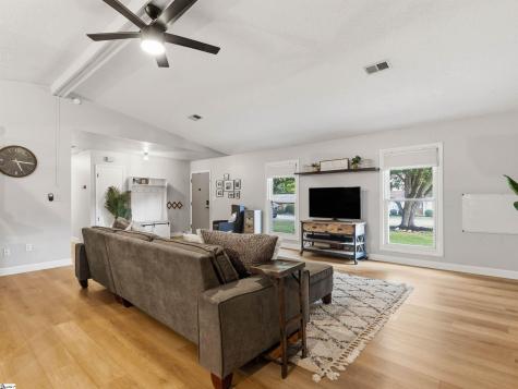 106 Clearfield Road Greenville SC 29607