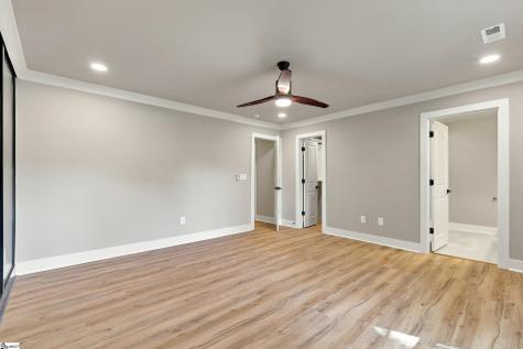 202 Dove Tree Road Greenville SC 29615