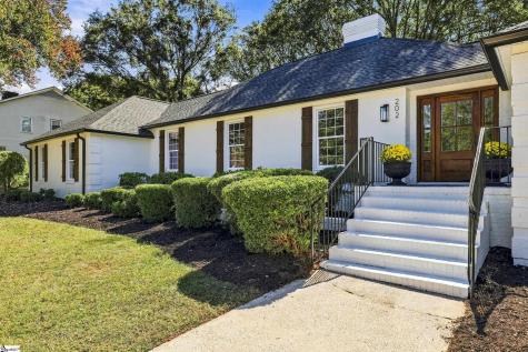 202 Dove Tree Road Greenville SC 29615