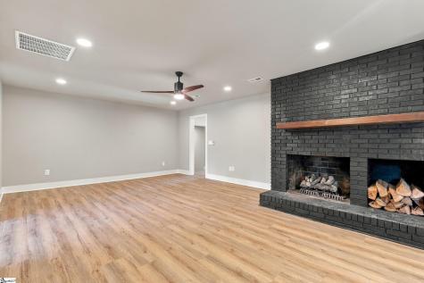 202 Dove Tree Road Greenville SC 29615