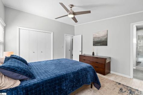 1009 Summit Drive Greenville SC 29609