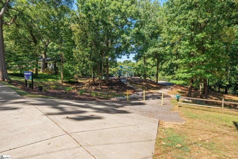 1009 Summit Drive Greenville SC 29609