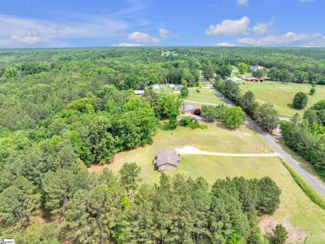 334 Deepwater Road Union SC 29379