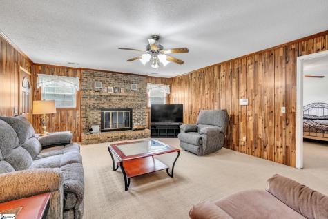 334 Deepwater Road Union SC 29379