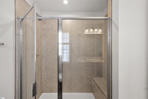 8 Wiltshire Circle Easley SC 29642