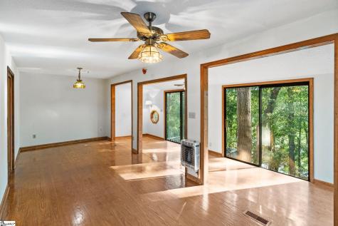 1215 Buck Creek Road Chesnee SC 29323