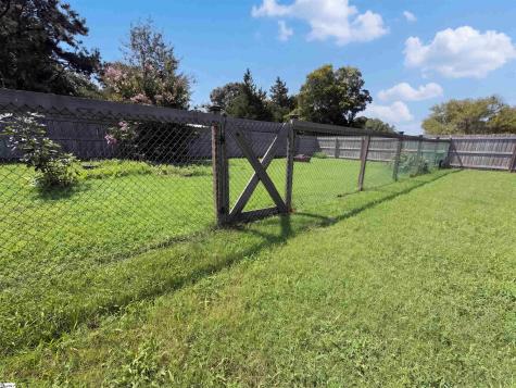 155 Eagle Ridge Drive Chesnee SC 29323