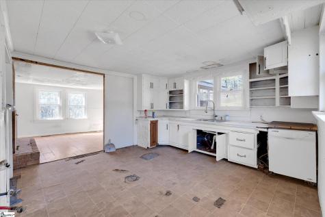 705 Old Seneca Road Central SC 29630