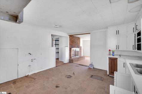 705 Old Seneca Road Central SC 29630