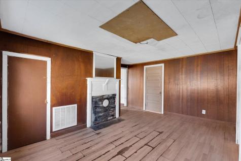 705 Old Seneca Road Central SC 29630