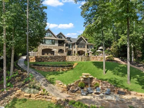 122 S Oak Pointe Drive Seneca SC 29672