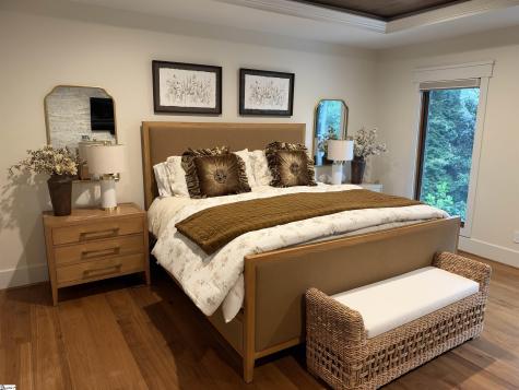 122 S Oak Pointe Drive Seneca SC 29672