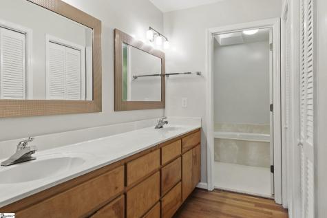 225 Arrowhead Trail Easley SC 29642