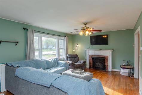 5 Pinefield Drive Greenville SC 29605