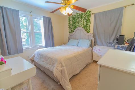 5 Pinefield Drive Greenville SC 29605