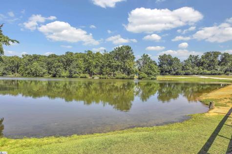 616 Fairview Lake Way Simpsonville SC 29680
