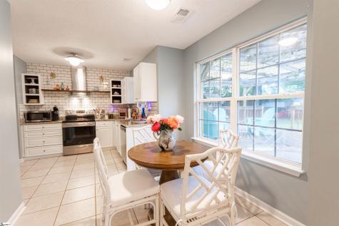 616 Fairview Lake Way Simpsonville SC 29680