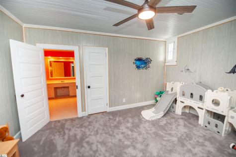 447 N Washington Street Rutherfordton NC 28139