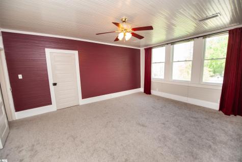 447 N Washington Street Rutherfordton NC 28139