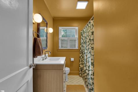 15 Cammer Avenue Greenville SC 29605