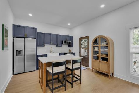 15 Cammer Avenue Greenville SC 29605