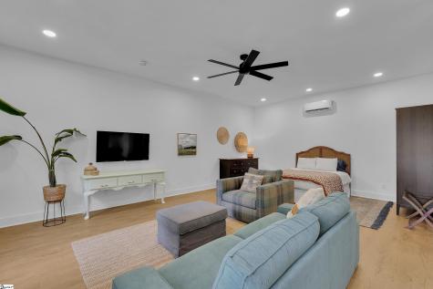 15 Cammer Avenue Greenville SC 29605