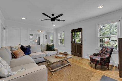 15 Cammer Avenue Greenville SC 29605