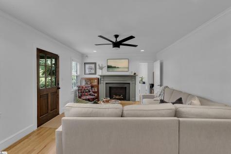 15 Cammer Avenue Greenville SC 29605