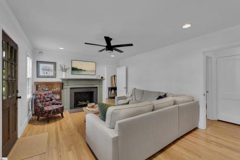15 Cammer Avenue Greenville SC 29605