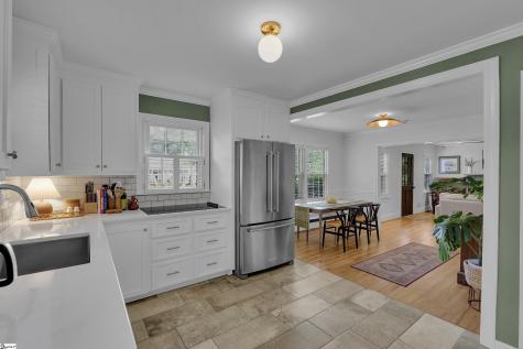 15 Cammer Avenue Greenville SC 29605