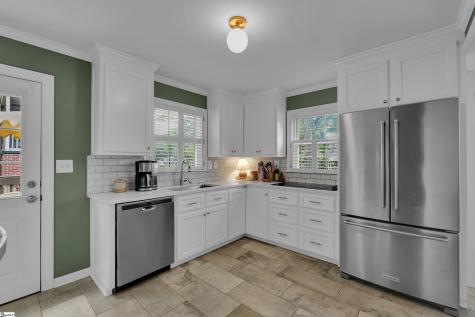 15 Cammer Avenue Greenville SC 29605