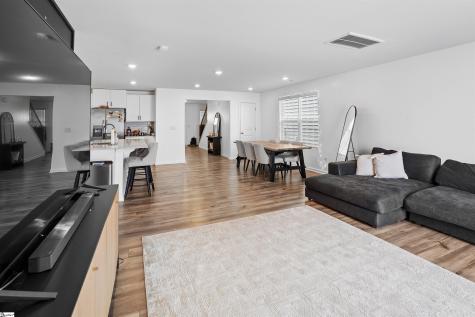 1242 Kilead Court Boiling Springs SC 29316