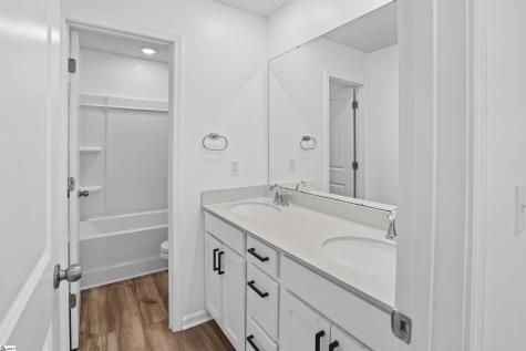 1242 Kilead Court Boiling Springs SC 29316