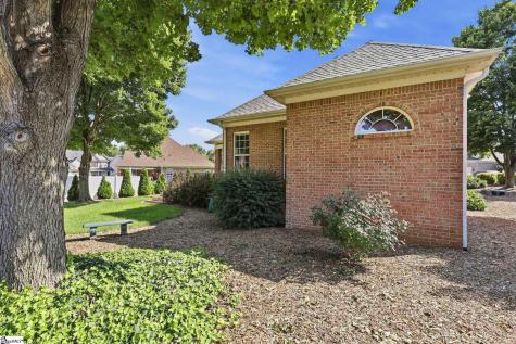 404 Gallop Court Greenville SC 29617