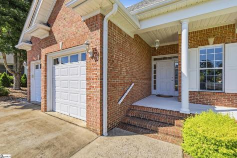 404 Gallop Court Greenville SC 29617