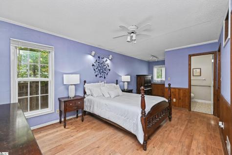 221 Lowndes Avenue Greenville SC 29607