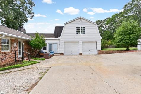 221 Lowndes Avenue Greenville SC 29607