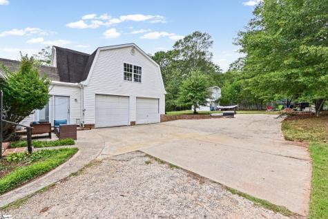 221 Lowndes Avenue Greenville SC 29607