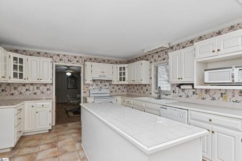 221 Lowndes Avenue Greenville SC 29607