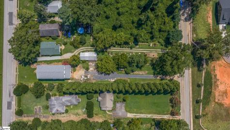 128 S Howard Avenue Landrum SC 29356