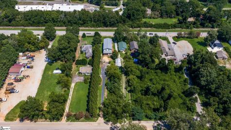 128 S Howard Avenue Landrum SC 29356