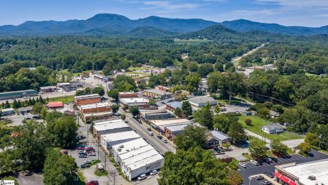 128 S Howard Avenue Landrum SC 29356