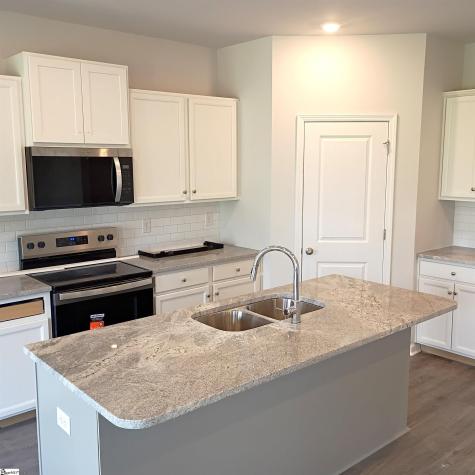 223 Pretoria Drive Woodruff SC 29388