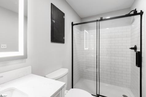 327 W Main Street Clinton SC 29325