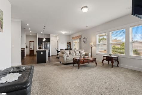 105 Jones Peak Drive Simpsonville SC 29681