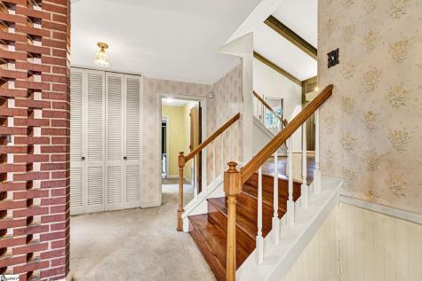 19 Vicki Circle Greenville SC 29615